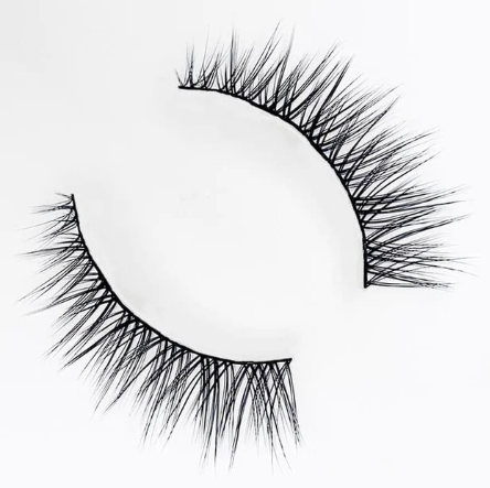 WISPY STRIP LASHES