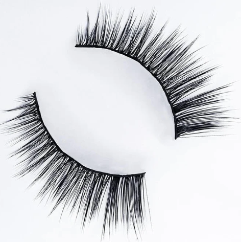 PERFECT STRIP LASHES