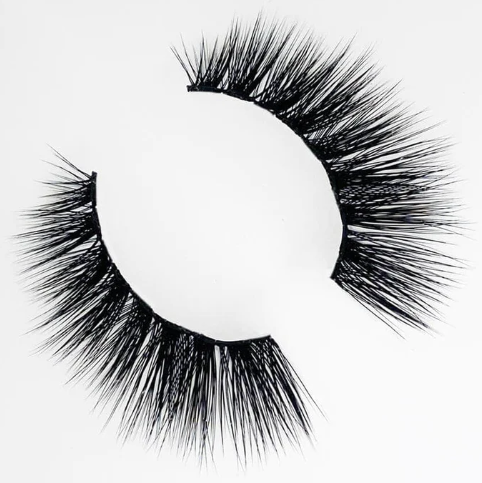 VOLUME STRIP LASHES